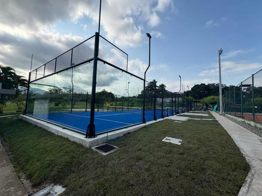 Padel in Colombia